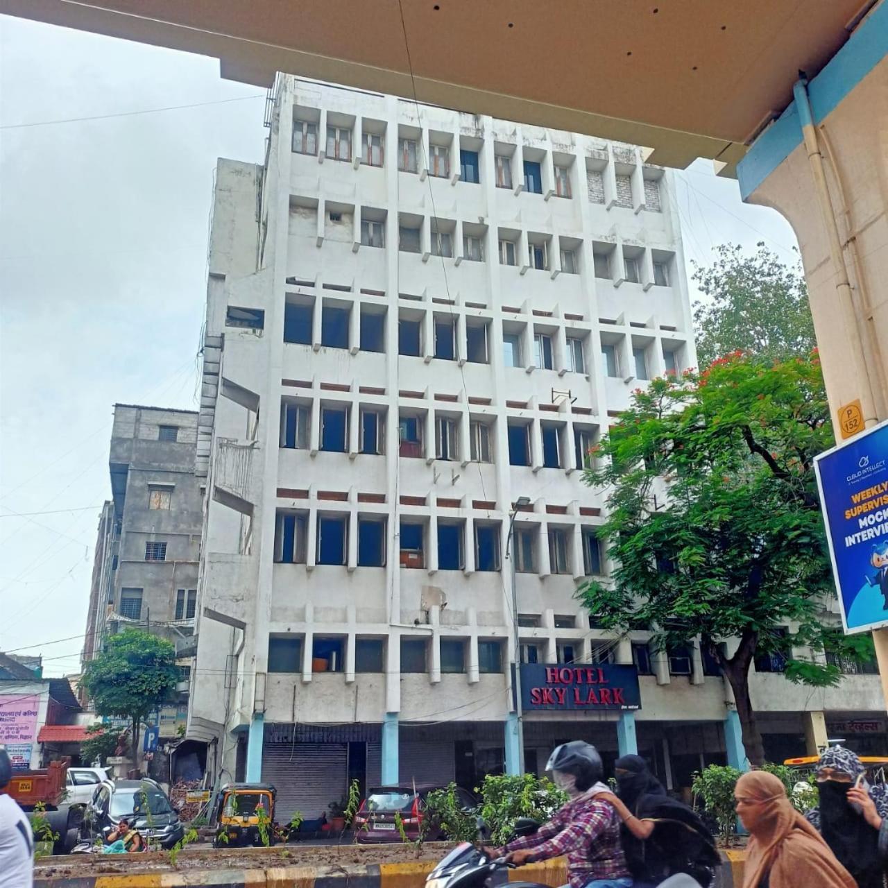 Hotel Skylark Nagpur Exterior photo
